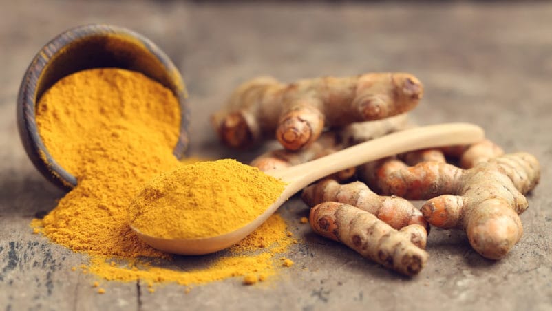 姜黄有益于白姜黄的消化，酸姜黄的好处，草药姜黄的好处，姜黄面膜，姜黄对面部的好处