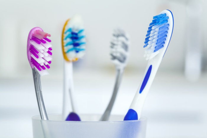 牙刷的形状和功能