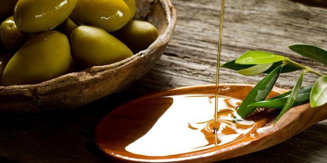 橄榄油的好处，橄榄油的面部，橄榄油的功效橄榄油的功效，橄榄油的好处，面部橄榄油的好处
