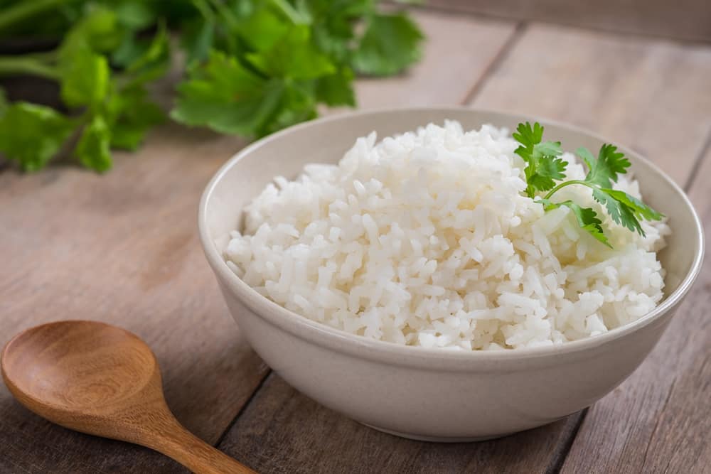吃白米饭