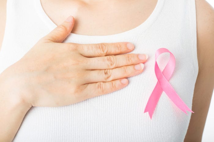 乳腺癌的特点是乳腺癌的最初特征，是乳腺癌肿块的特征，乳腺癌的病因，早期乳腺癌的特征