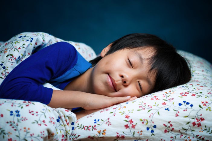 孩子睡觉时身高会增加